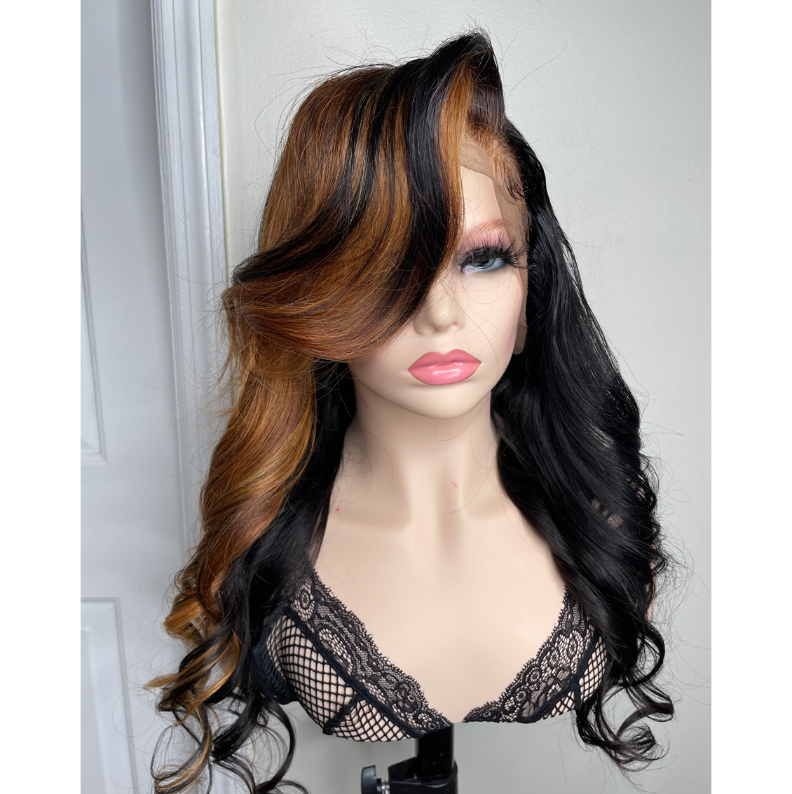 Custom Brazilian Lace Frontal Wig (Bodywave-Highlights)